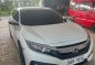 Pearl White Honda Civic 2017 for sale in Manila-2