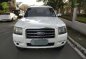 Selling White Ford Everest 2008 in Manila-1