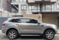 White Ford Everest 2017 for sale in Automatic-8