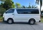 Selling White Toyota Hiace 2018 in Las Piñas-2