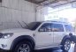 Selling White Ford Everest 2011 in Malabon-0