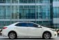 Selling White Toyota Altis 2015 in Makati-4