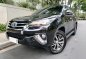 Selling White Toyota Fortuner 2017 in Manila-2