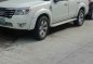 Selling White Ford Everest 2011 in Malabon-5