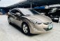 White Hyundai Elantra 2012 for sale in Automatic-8