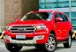 Selling White Ford Everest 2018 in Makati-2