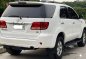 Sell White 2005 Toyota Fortuner in Pasay-3