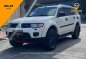 Selling White Mitsubishi Montero sport 2011 in Manila-0