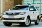 White Toyota Fortuner 2012 for sale in Makati-2
