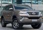 Selling Bronze Toyota Fortuner 2016 in Makati-0