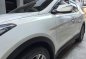 White Hyundai Santa Fe 2014 for sale in Automatic-9