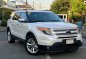 Selling Pearl White Ford Explorer 2015 in Manila-0