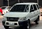 Selling White Isuzu Crosswind 2017 in Parañaque-1