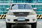 White Ford Everest 2013 for sale in Makati-0