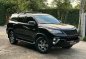 Selling White Toyota Fortuner 2019 in Manila-2