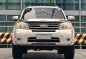 Selling White Ford Everest 2014 in Makati-1