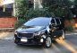 Sell White 2016 Kia Grand carnival in Manila-0