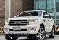 White Ford Everest 2018 for sale in Makati-4