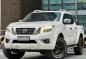 White Nissan Navara 2017 for sale in Makati-2