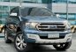 White Ford Everest 2016 for sale in Makati-0