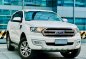 White Ford Everest 2017 for sale in Automatic-1