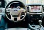 White Ford Everest 2017 for sale in Makati-3