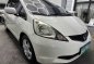 Selling White Honda Jazz 2011 in Quezon City-0