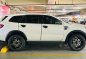 Green Ford Everest 2016 for sale in -1