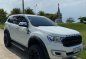 Sell White 2016 Ford Everest in Caloocan-0