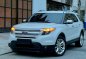 Selling Pearl White Ford Explorer 2015 in Manila-3