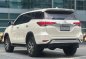 Selling White Toyota Fortuner 2019 in Makati-4