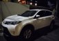 Pearl White Toyota Rav4 2014 for sale in Manila-4