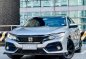 2017 Honda Civic in Makati, Metro Manila-4