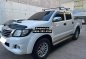 White Toyota Hilux 2013 for sale in Mandaue-0