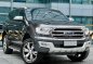 Selling White Ford Everest 2018 in Makati-0