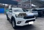 Sell White 2017 Toyota Hilux in Mandaue-0