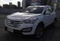 White Hyundai Santa Fe 2014 for sale in Mandaluyong-0