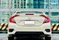 Selling White Honda Civic 2017 in Makati-9