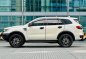 Selling White Ford Everest 2016 in Makati-5