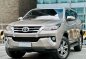 Selling White Toyota Fortuner 2016 in Makati-2