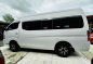 White Nissan Nv350 urvan 2018 for sale in Automatic-3