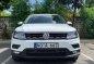 White Volkswagen Tiguan 2018 for sale in -1
