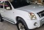 White Isuzu D-Max 2012 for sale in Las Piñas-1