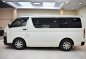 2018 Toyota Hiace  Commuter 3.0 M/T in Lemery, Batangas-5