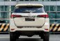 2017 Toyota Fortuner 2.4 V Pearl Diesel 4x2 AT in Makati, Metro Manila-10