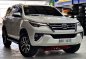 2018 Toyota Fortuner 2.4 V Pearl Diesel 4x2 AT in Manila, Metro Manila-7