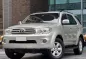 2011 Toyota Fortuner 2.4 G Gasoline 4x2 AT in Makati, Metro Manila-2