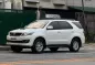 2015 Toyota Fortuner  2.4 V Diesel 4x2 AT in Manila, Metro Manila-5